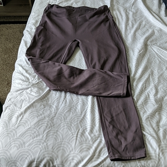 Fabletics Trinity pocket high-waisted leggings - Picture 2 of 7